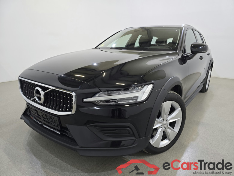 Volvo V60 Cross Country 2.0 D3 AWD Aut. LED-Xenon Virtual ACC Navi 1/2 Leather KeylessGo Klima PDC ...