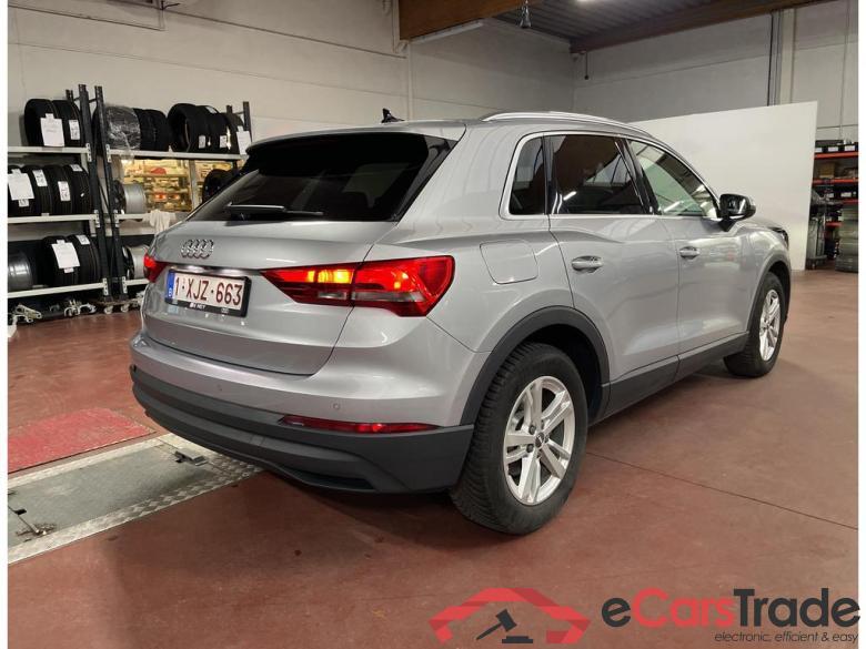 AUDI Q3 35 TFSI S tronic #2