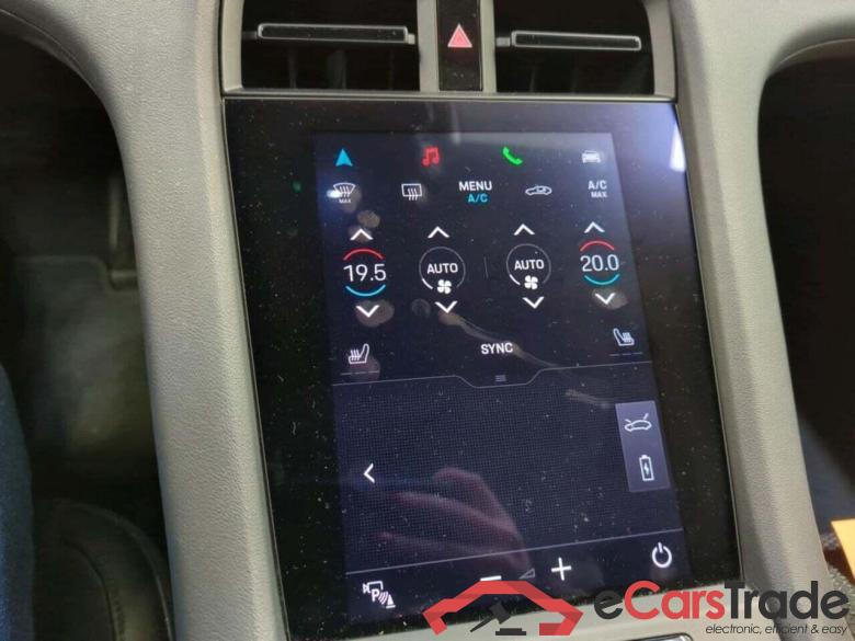 PORSCHE Taycan Performance 84kWh #6