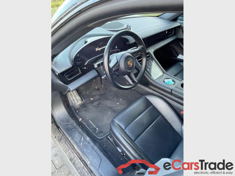 Porsche Taycan Aut. LED Virtual Navi Leather KeylessGo Klima PDC ... #4
