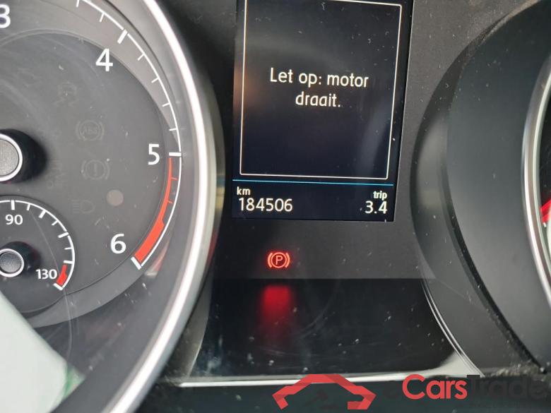 VOLKSWAGEN - VW  TOURAN TDi 122PK Highline Pack Business & Nav Discover Media & Towing Hook & Park Distance Control & Rear Camera #5