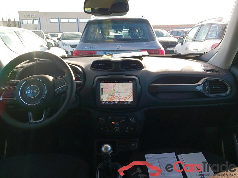 JEEP Renegade / 2014 / 5P / todoterreno Limited 1.0G 88kW (120CV) 4x2 (AC) #3