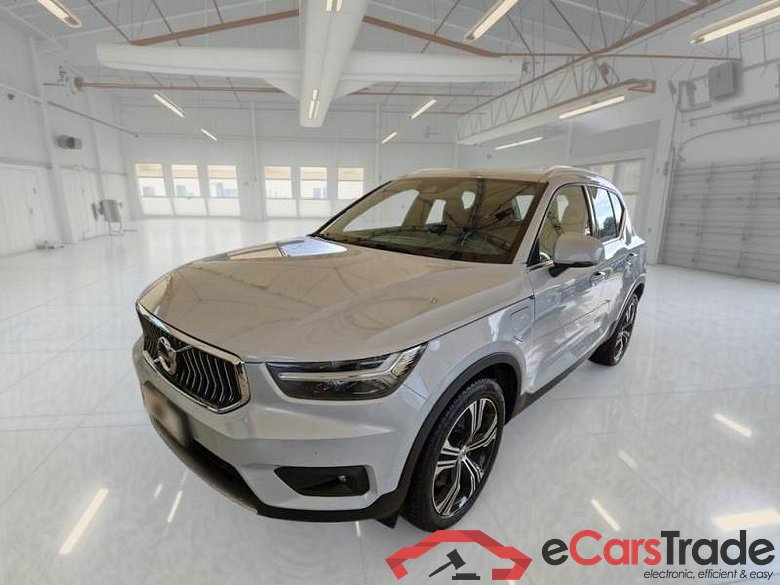 VOLVO XC40 / 2017 / 5P / SUV T5 PLUG-IN HYBRID RECH INSCRIP EXPR