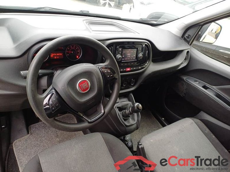 FIAT DOBLÒ CARGO / 2014 / 4P / VETT. FURGONATA CH1 LOUNGE 1.4 NAT. POWER 120CV E6D #3