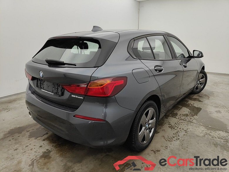 BMW 1 Reeks Hatch 118iA (103 kW) 5d #2