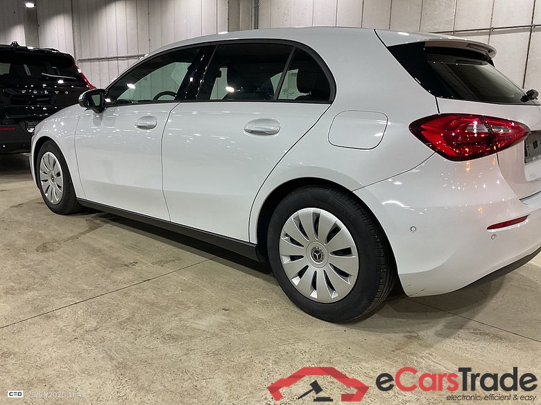 MERCEDES-BENZ CLASS A (W177) A 160 #3