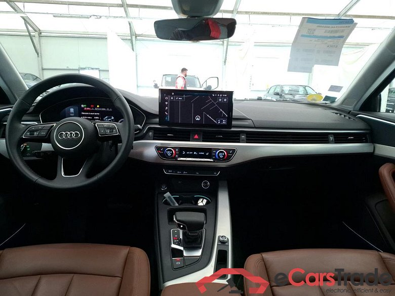 AUDI A4 / 2019 / 4P / Berline 30 TDI 136 S Tronic Avus #5