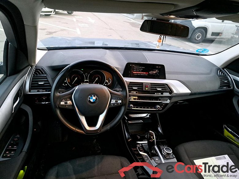 BMW X3 / 2017 / 5P / todoterreno xDrive30e #3