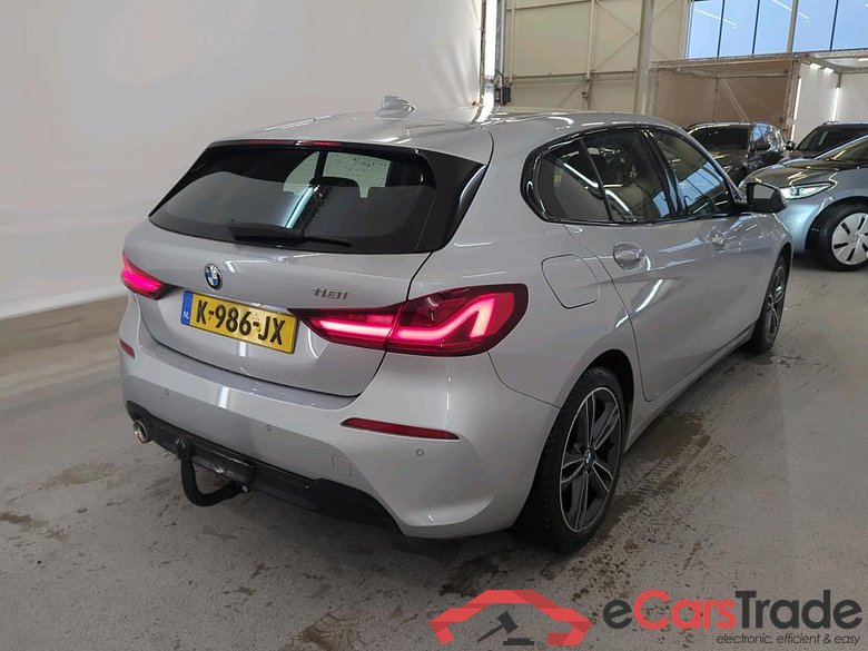 BMW 1 Serie 118i Sport Line 5d #2