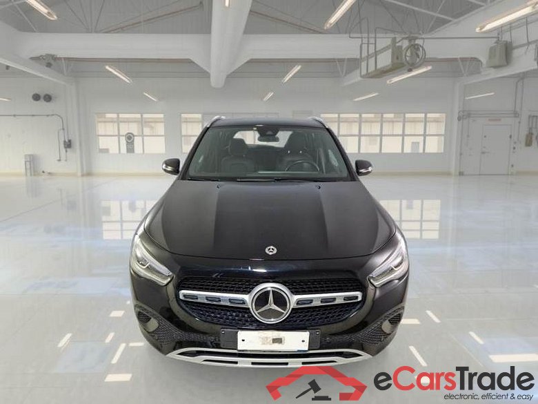 MERCEDES-BENZ GLA / 2020 / 5P / CROSSOVER GLA 250 AUTOMATIC EQ-POWER BUS EXTRA #6