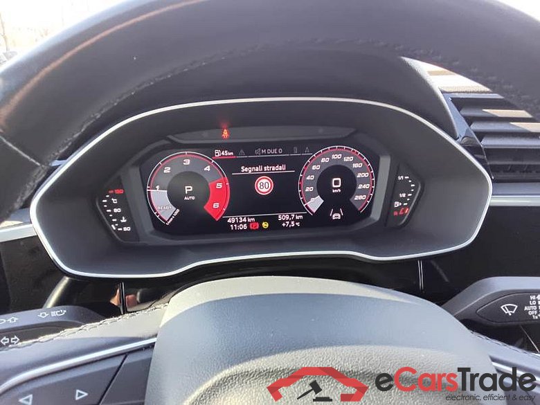 AUDI Q3 SPORTBACK / 2019 / 5P / SUV 35 TDI S TRONIC BUSINESS PLUS #4