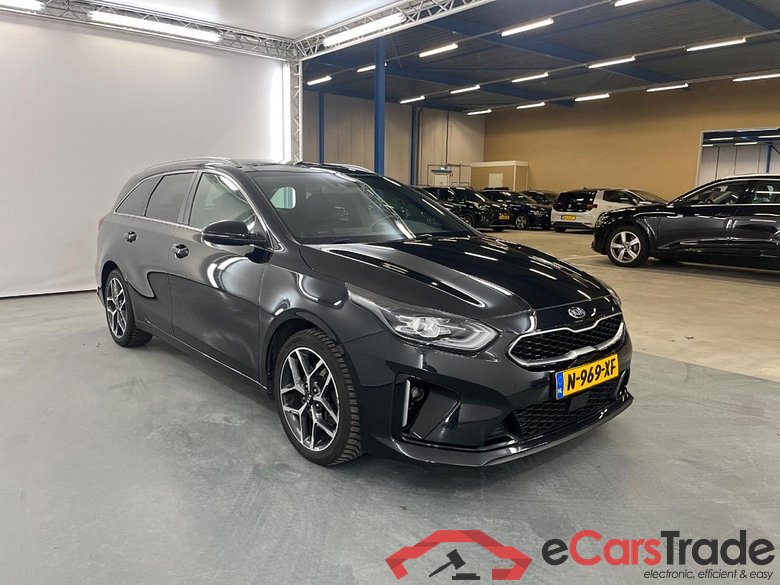 KIA CEED SPORTSWAGON 1.5 T-GDi GT-Line #2