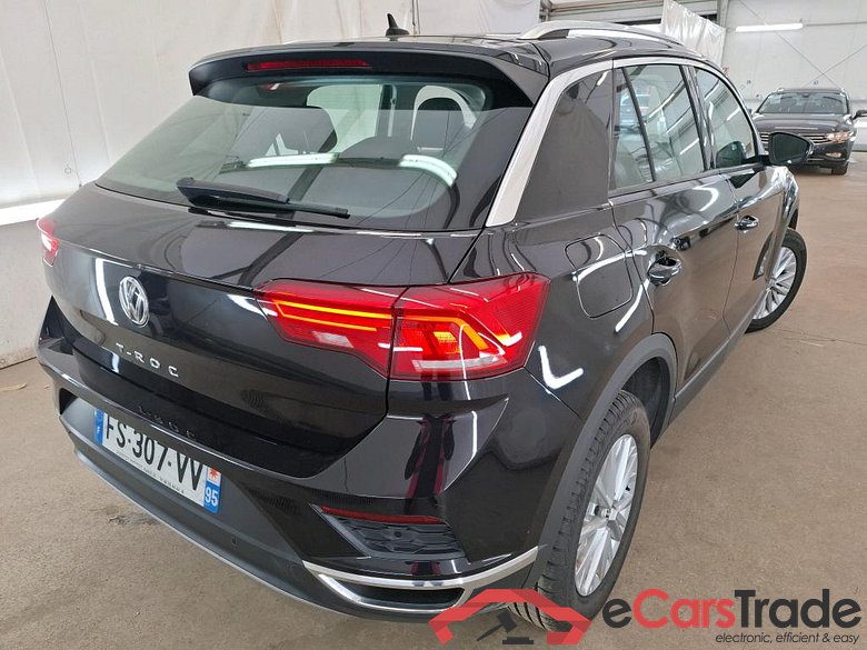 VOLKSWAGEN T-Roc / 2017 / 5P / SUV 1.0 TSI 115 LOUNGE BUSINESS #3