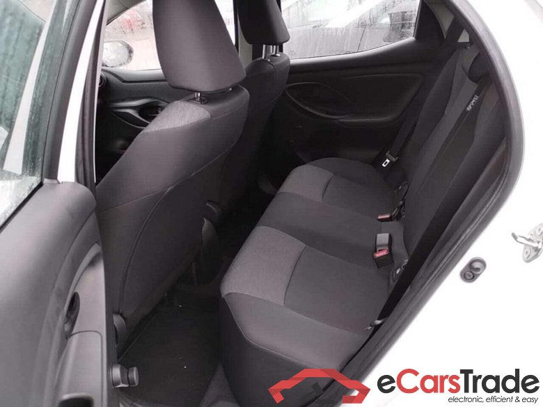 TOYOTA YARIS 1.0 VVT-i Comfort #5