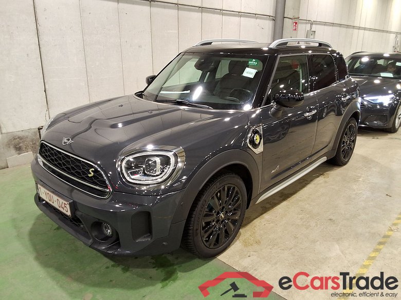MINI COUNTRYMAN 1.5 COOPER S E 4WD AUTO #1