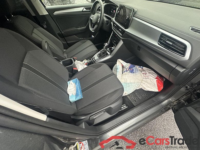 VOLKSWAGEN T-Roc T-Roc Life Business1.5 TSI OPF 110 kW (150 ch) 7 vitesses DSG #2