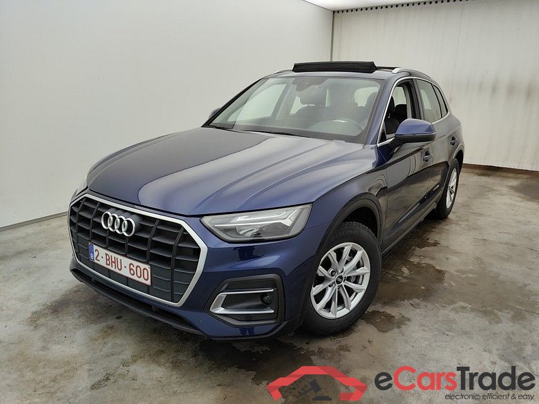 Audi Q5 Business Edition 30 TDI S tronic 5d #1