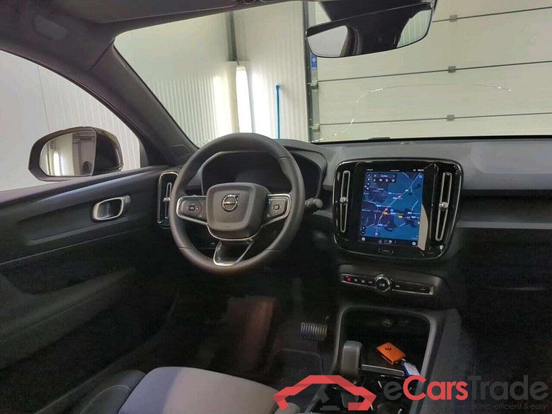 VOLVO C40 Recharge Core 69 kWh #3