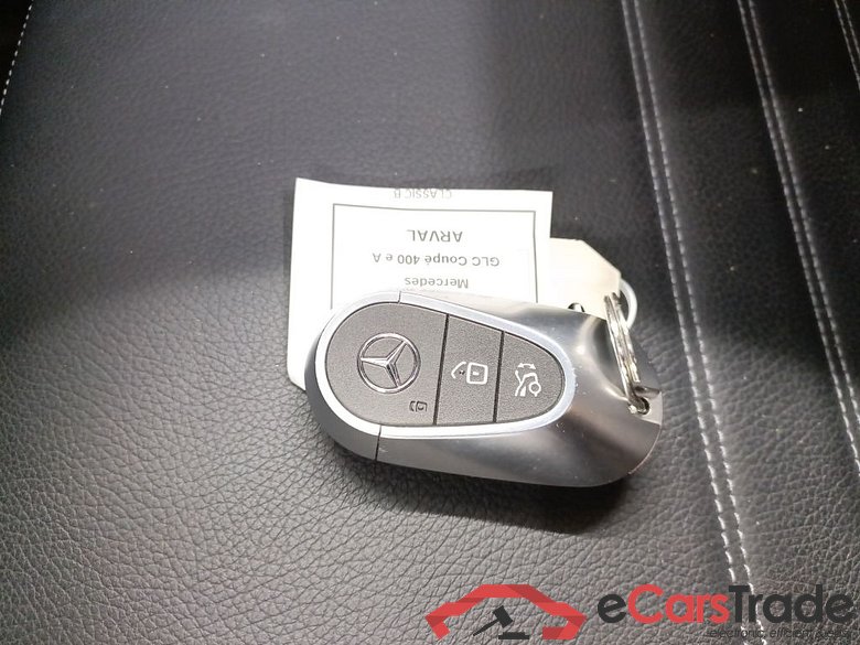 Mercedes-Benz GLC Coupé GLC 400 e 4MATIC AMG Line 5d #4