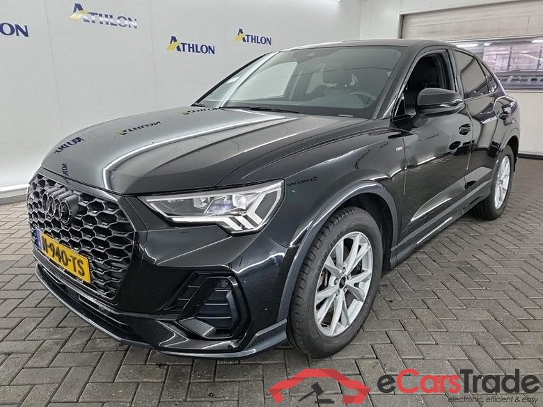 AUDI Q3 Sportback 40 TFSI quattro S tronic S edition 5D 140kW #1