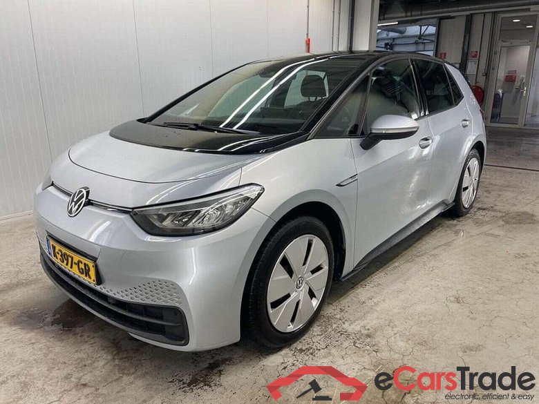 VOLKSWAGEN ID.3 Life 58 kWh #1
