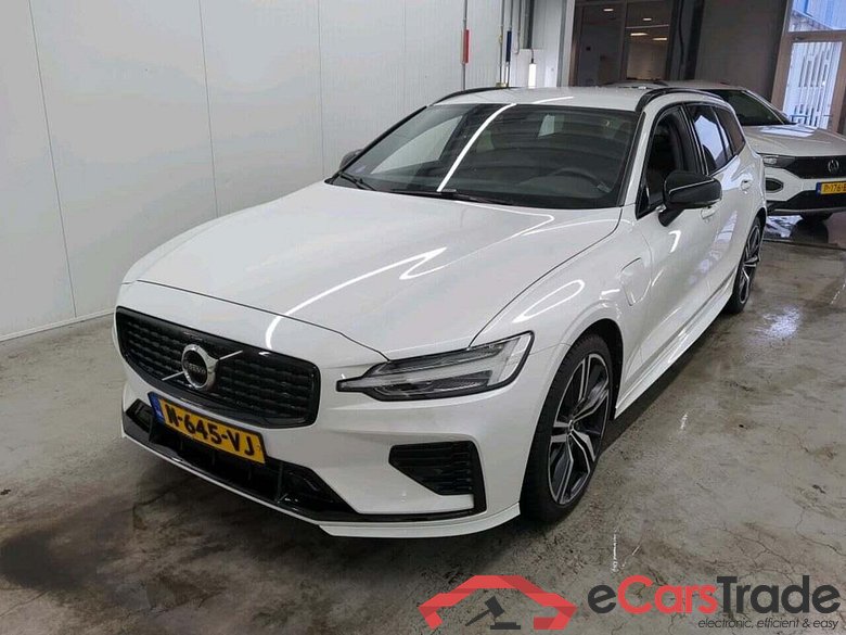 VOLVO V60 2.0 T6 AWD R. R-Des.