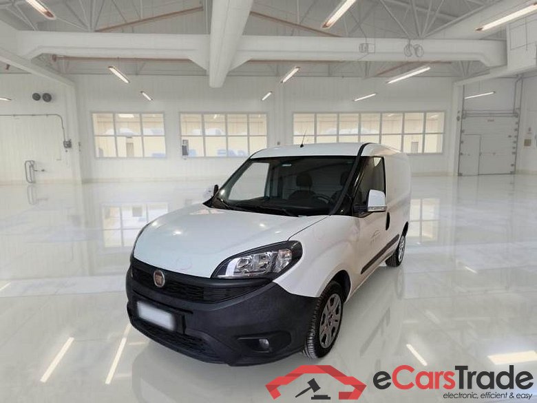 FIAT DOBLÒ CARGO / 2014 / 4P / VETT. FURGONATA 1.3 MULTIJET 16V 95CV SX EURO 6 #1
