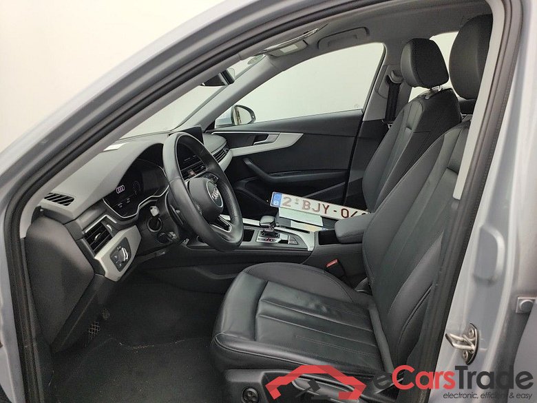 Audi A4 Avant 2.0 30 TDi 100kW S tronic Business Ed 5d #3