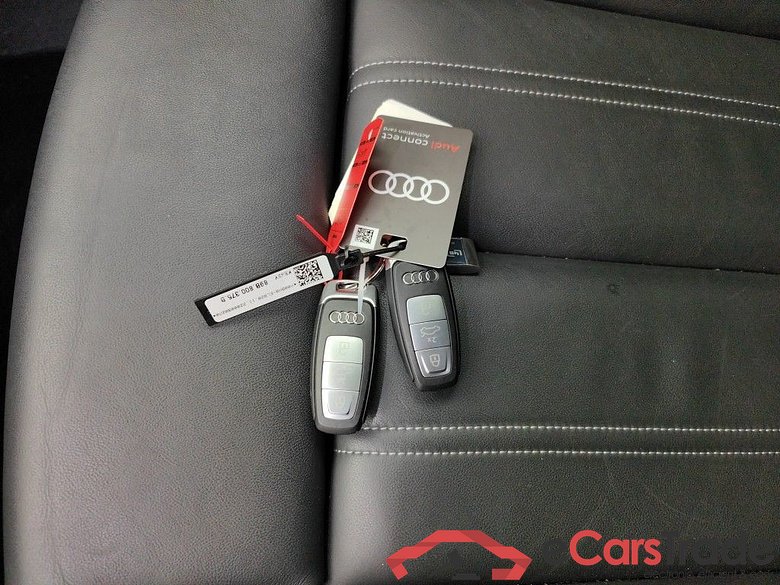 AUDI Q4 E-TRON 40 82kWh 204hp 5d #4