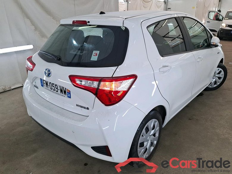TOYOTA Yaris Hybride / 2017 / 5P / Berline 1.5 VVT-I HYBRID France Business #3