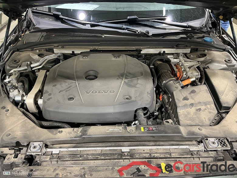 VOLVO V60 2.0 T6 RECHARGE GEARTR INSCRIPTION EXPR #6