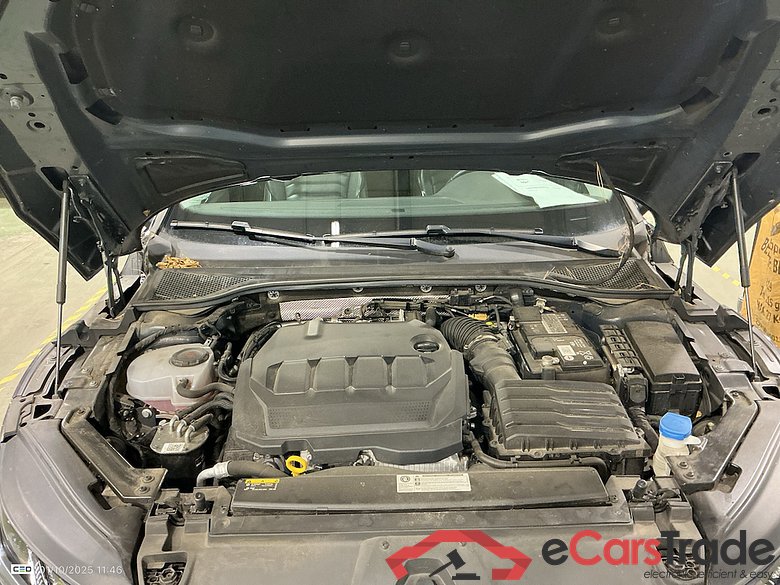 VOLKSWAGEN ARTEON DIESEL 2.0 TDi SCR Elegance (EU6.2) STOCK #6