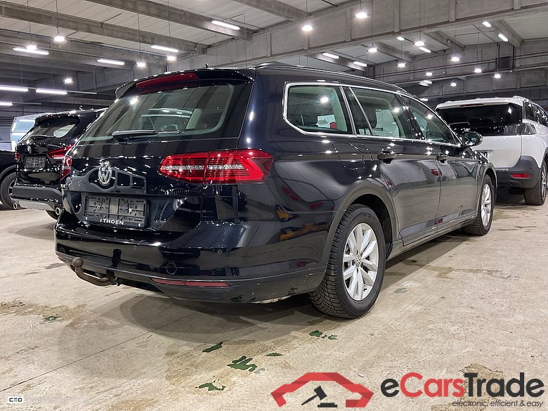 VOLKSWAGEN PASSAT VARIANT - 2015 1.5 TSI ACT Comfortline Bus. OPF (EU6.2) STOCK #4