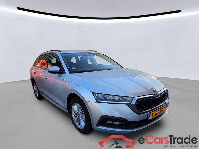 SKODA Octavia Combi 81 kW #4