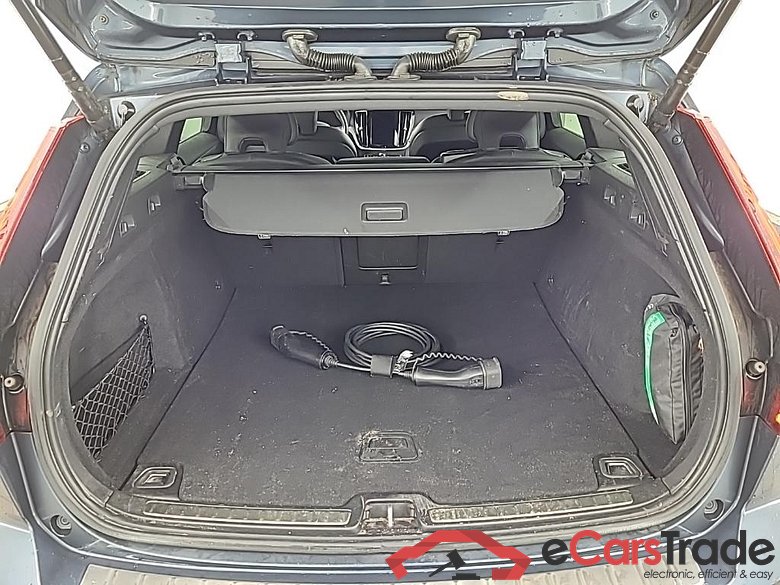 VOLVO V60 Recharge T6 AWD Automaat R-Design 5D 251kW #5