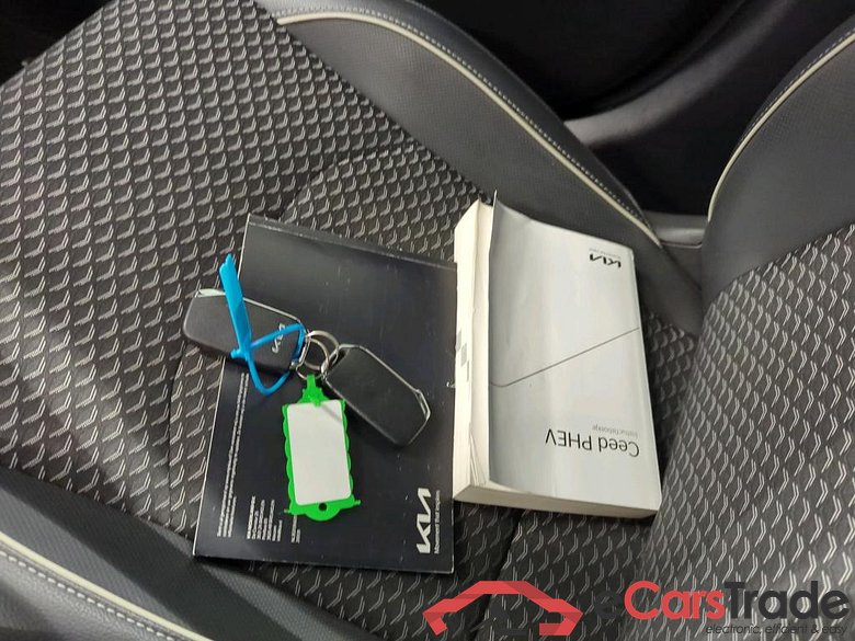 Kia Ceed Sportswagon 1.6 GDi PHEV DynamicPlusLine DCT 5d #4