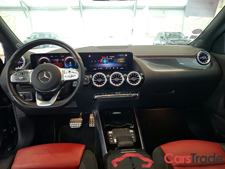 MERCEDES-BENZ GLA / 2020 / 5P / SUV 1.3 GLA 250 e AMG LINE DCT #5