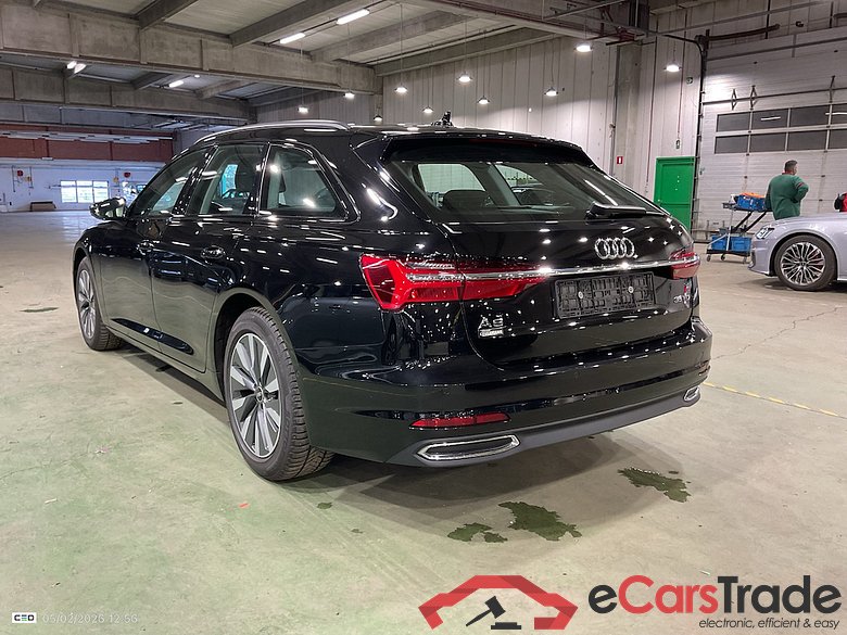 AUDI A6 AVANT DIESEL - 2018 35 TDi Business Edition S tronic #3