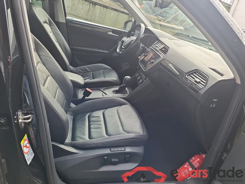 VOLKSWAGEN - VW  TIGUAN TSI ACT 150PK DSG Platinum With Vienna Leather * PETROL * #3