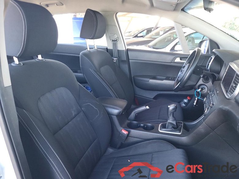 KIA Sportage / 2018 / 5P / todoterreno 1.6 MHEV Concept 100kW (136CV) 4x2 #6