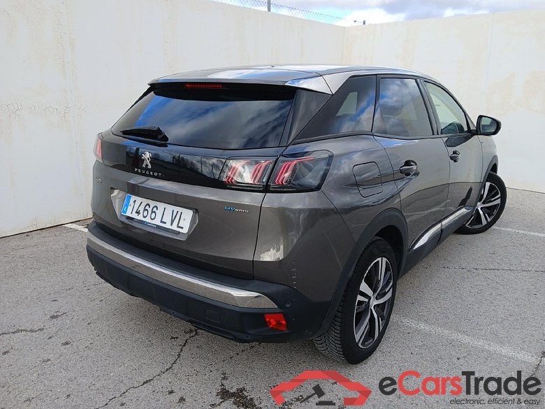 PEUGEOT 3008 Hybrid / 2020 / 5P / todoterreno 225 e-EAT8 Allure (AC2) #2