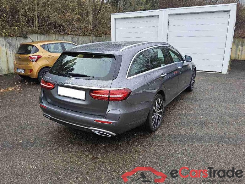 Mercedes-Benz E T-Modell (BM 213)(06.2016->) DE - Kb5 E 300 de EU6d, T de Avantgarde 4Matic (EURO 6d), (Facelift) 2020 - 2023 #3