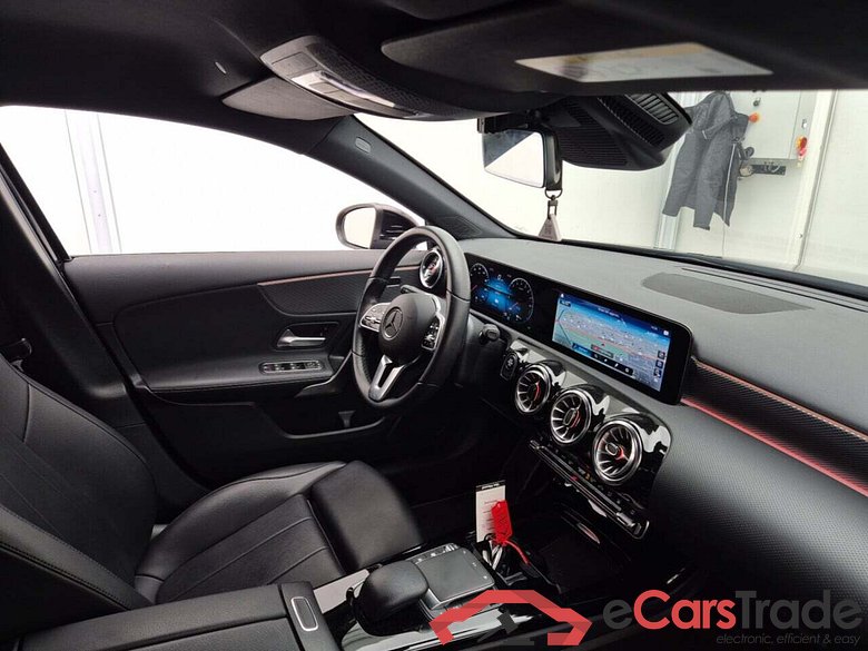 MERCEDES-BENZ A-KLASSE LIMOUSINE 1.3 250E STYLE PLUS 8G-DCT #3