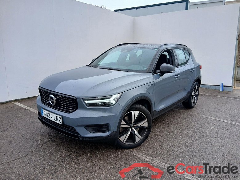 VOLVO XC40 / 2017 / 5P / todoterreno 1.5 T5 Twin Recharge R-Design Auto