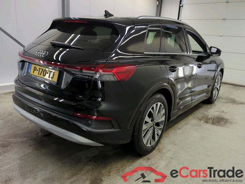 AUDI Q4 e-tron 40 Adv. ed. #2