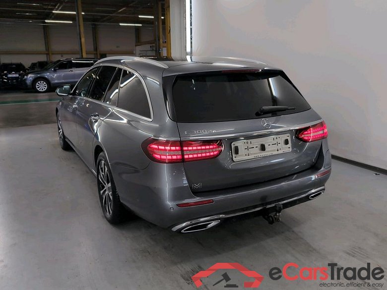 MERCEDES-BENZ E-CLASS BREAK 2.0 E 300 DE AUTO LUXURY LINE #3