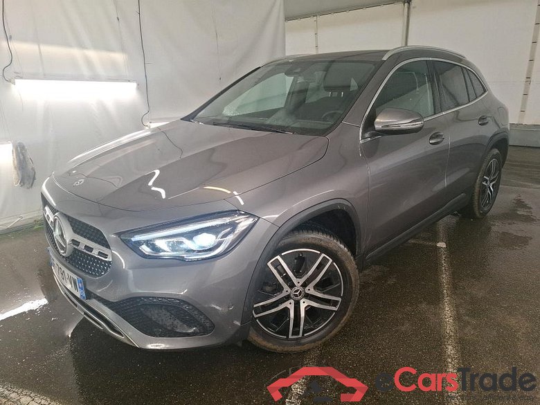 MERCEDES-BENZ GLA / 2020 / 5P / SUV 1.3 GLA 200 BUSINESS LINE DCT #1