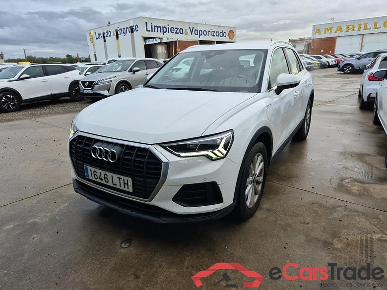 AUDI Q3 / 2018 / 5P / todoterreno 45 TFSI e 180kW S tronic Advanced #1