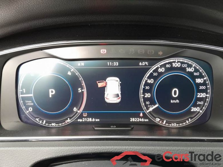 VOLKSWAGEN GOLF / 2017 / 5P / BERLINA 1.6 TDI EXECUTIVE BMT DSG #4