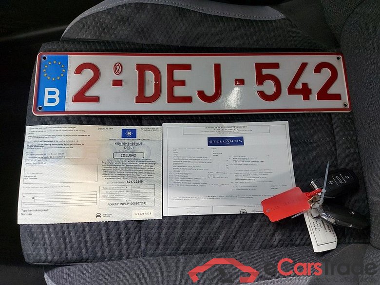 Opel Astra 1.2 Turbo 81kW S/S Edition 5d #4